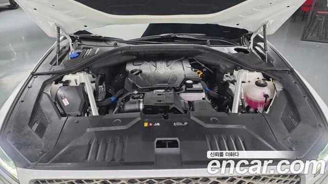 Genesis GV70 2.5T Бензин 2WD — Фото автомобиля 6