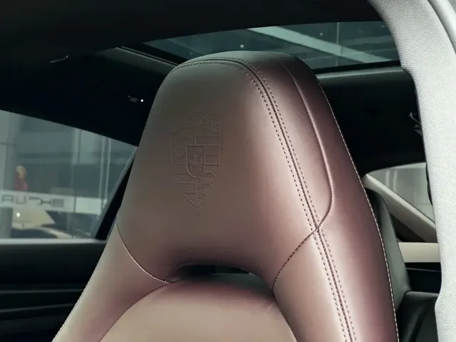 Porsche Panamera 2022 Panamera Executive Long Wheelbase 2.9T — Фото автомобиля 22
