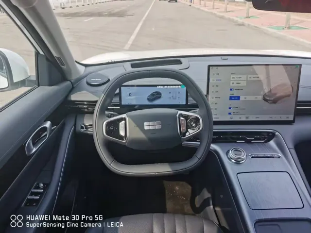 Geely Galaxy E5 — Фото автомобиля 10