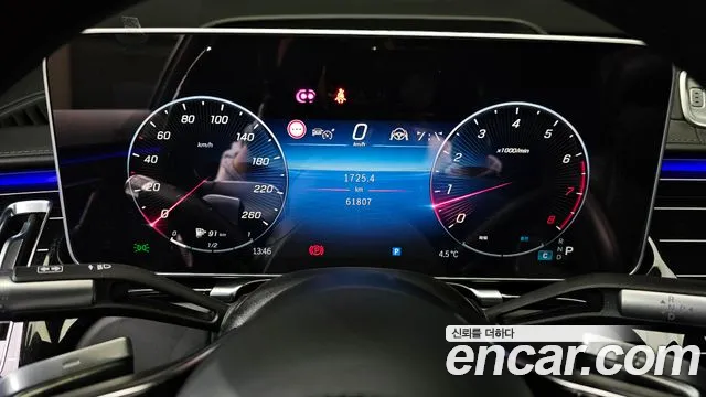 Mercedes-Benz S-Class — Фото автомобиля 8