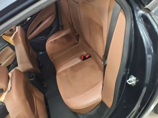 Buick Regal — Фото автомобиля 16