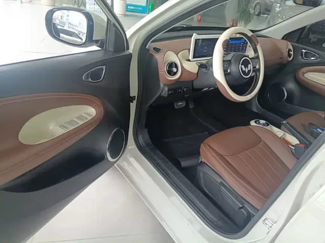 Wuling Bingo — Фото автомобиля 15