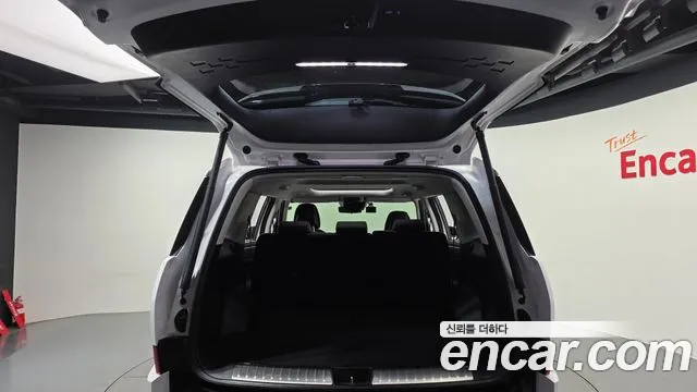 Hyundai Santafe Santa Fe (MX5) — Фото автомобиля 20