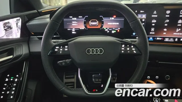 Audi A6 e-Tron — Фото автомобиля 12