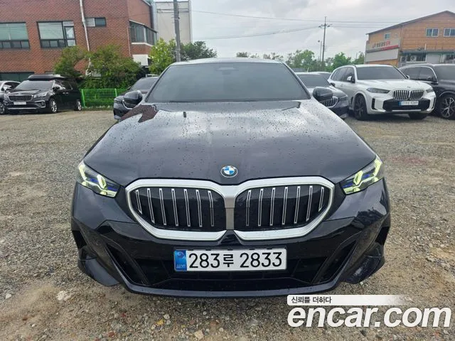 Фотография автомобиля — BMW 5 Series G60