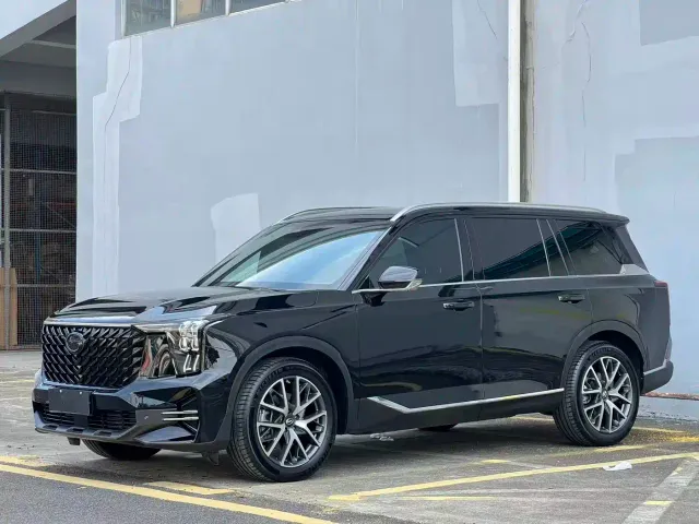 Фотография автомобиля — GAC Trumpchi GS8