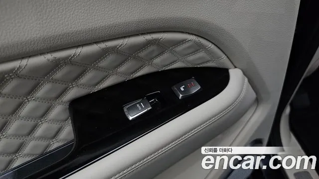 KG_Mobility_Ssangyong Rexton All Rexton Дизель 2.2 4WD — Фото автомобиля 17
