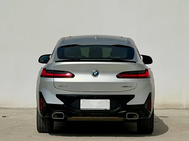 BMW X4 — Фото автомобиля 3