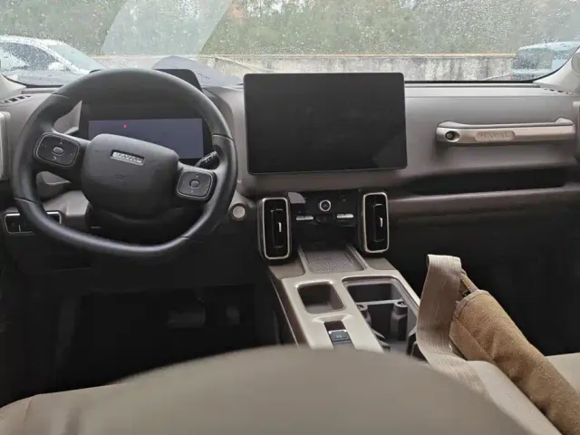 Haval Big Dog — Фото автомобиля 12
