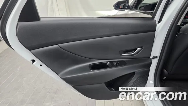 Hyundai Avante CN7 — Фото автомобиля 25