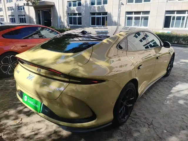 IM Motors L6 — Фото автомобиля 6