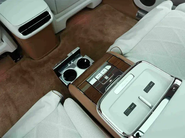 Maextro S800 — Фото автомобиля 21