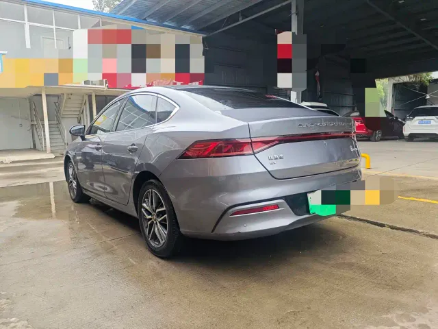 BYD Qin PLUS — Фото автомобиля 9