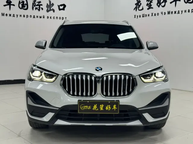 BMW X1 — Фото автомобиля 2