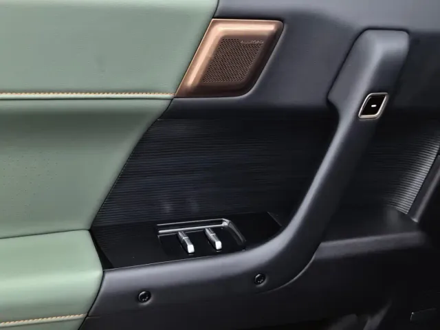 iCAR 03 — Фото автомобиля 21