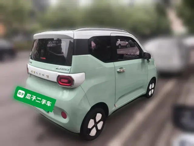 Wuling Hongguang Mini EV — Фото автомобиля 4
