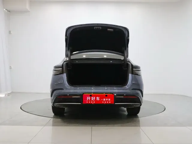 BYD Seal 07 DM-i — Фото автомобиля 7