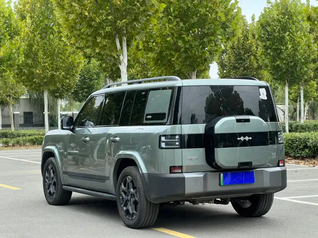BYD FangChengBao Titanium 7 — Фото автомобиля 8