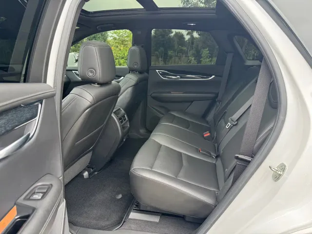 Cadillac XT5 — Фото автомобиля 9