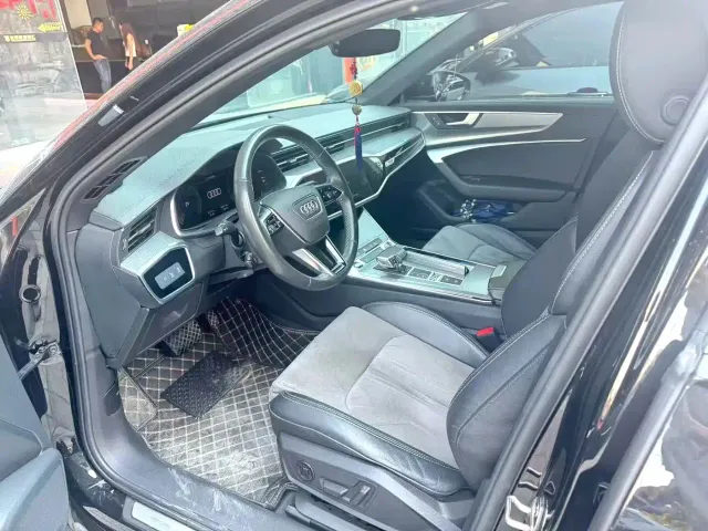 Audi A6L — Фото автомобиля 2