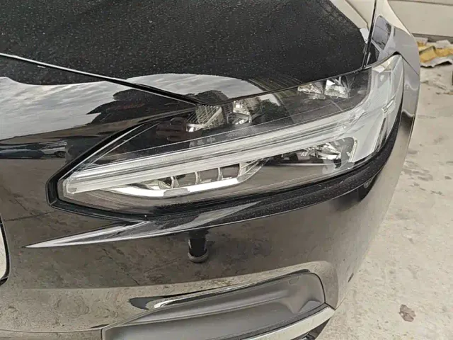 Volvo S90 — Фото автомобиля 17