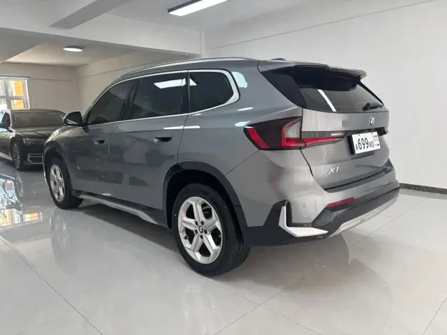 BMW X1 — Фото автомобиля 15