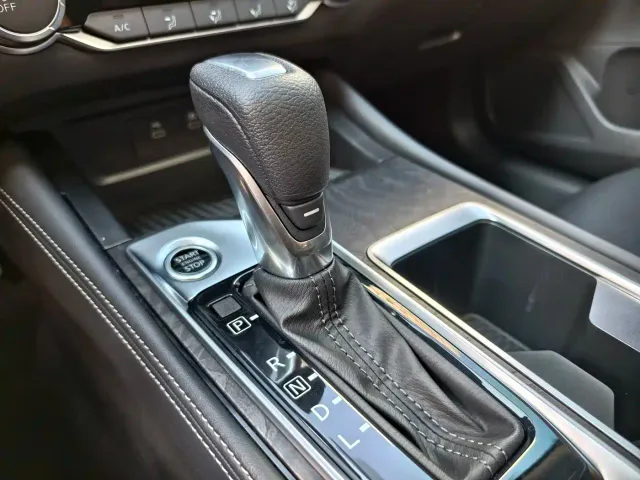 Nissan Teana — Фото автомобиля 11