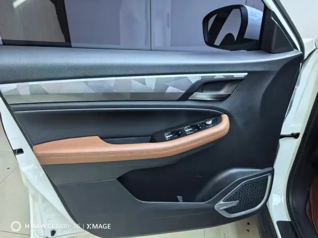 Geely Vision X6 — Фото автомобиля 17