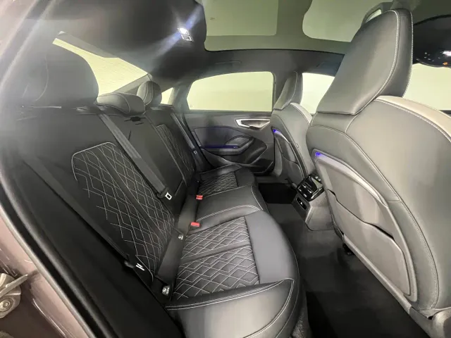 Audi A5L — Фото автомобиля 17