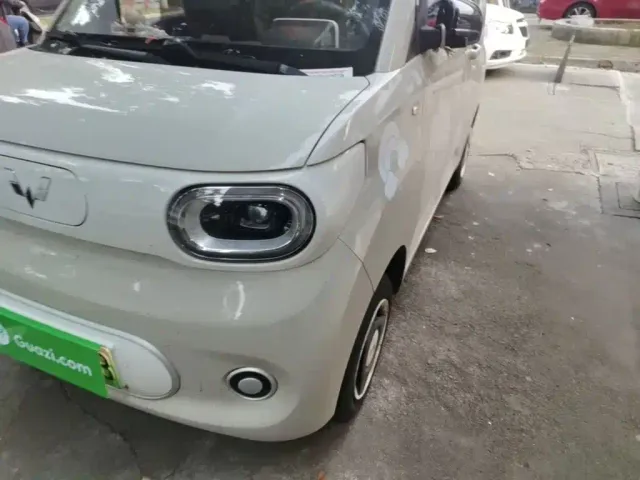 Wuling Hongguang Mini EV — Фото автомобиля 23