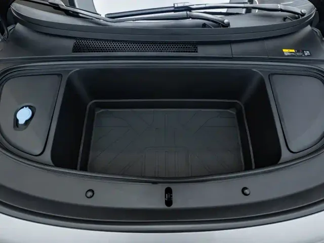 Li Auto i6 — Фото автомобиля 12