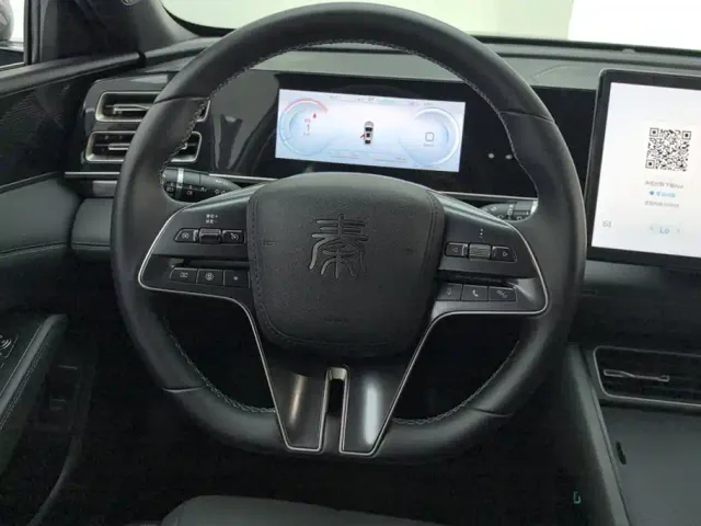 BYD Qin L — Фото автомобиля 15