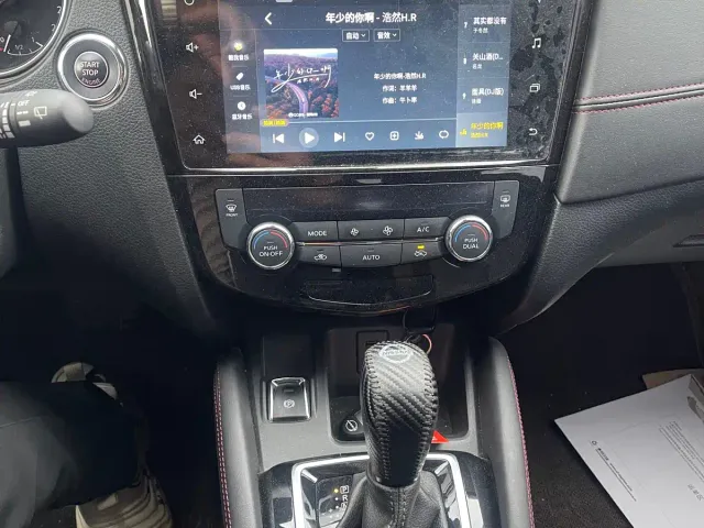 Nissan Qashqai — Фото автомобиля 10