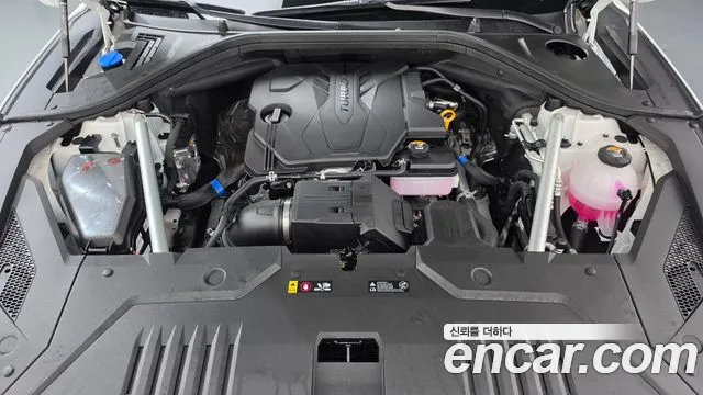 Genesis GV70 — Фото автомобиля 9