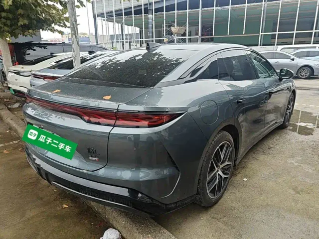 BYD Han L — Фото автомобиля 6