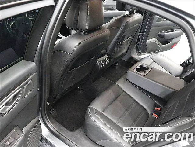 Renault-KoreaSamsung SM6 Новый SM6 2.0 LPe Feel — Фото автомобиля 16