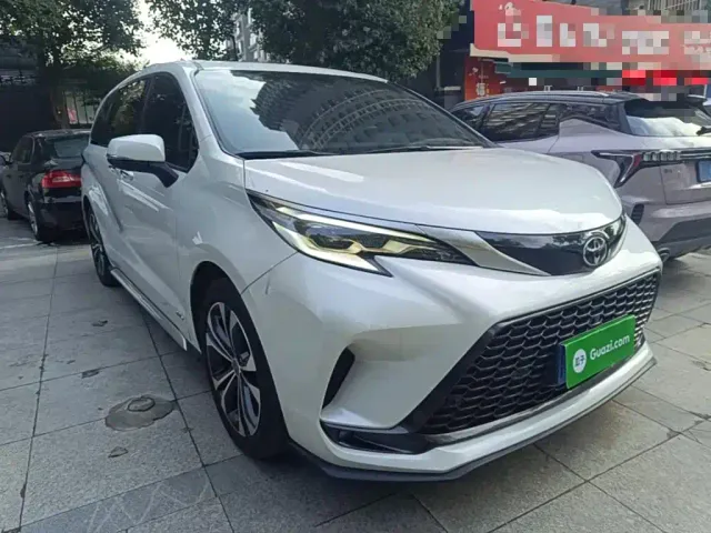 Toyota Granvia — Фото автомобиля 3