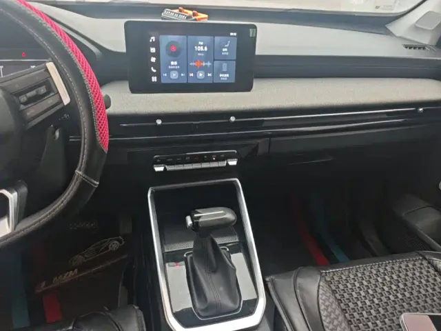 Wuling Xingchi — Фото автомобиля 12