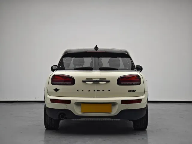 MINI Clubman — Фото автомобиля 5