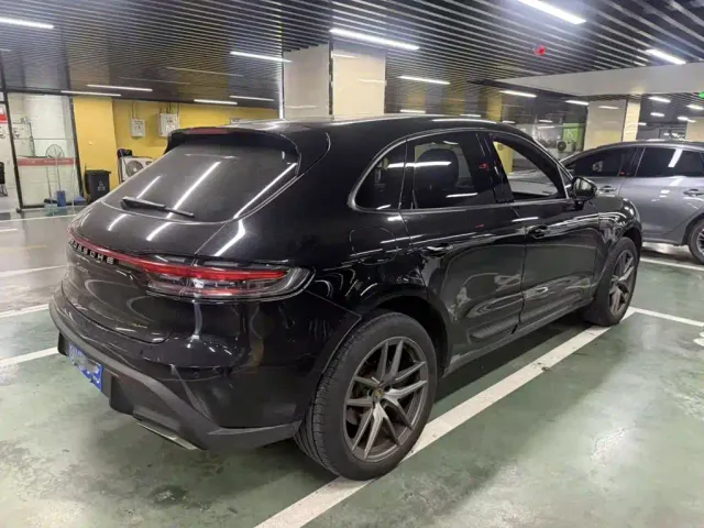 Porsche Macan — Фото автомобиля 6