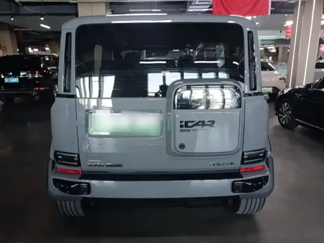 iCAR V23 — Фото автомобиля 5