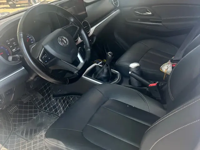 Dongfeng Ruiqi — Фото автомобиля 2