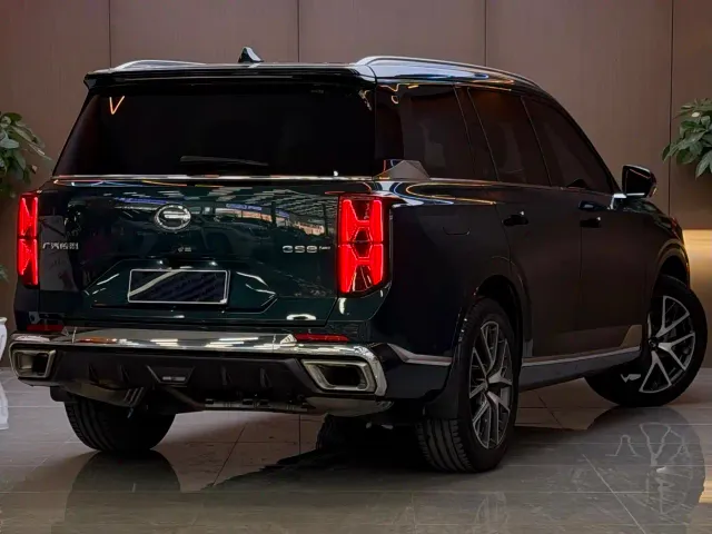 GAC Trumpchi GS8 — Фото автомобиля 20