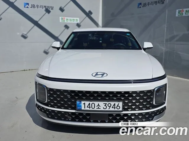 Фотография автомобиля — Hyundai Grandeur GN7
