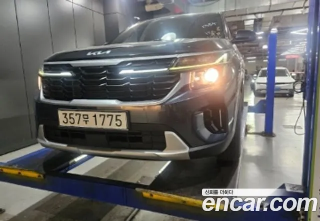 Фотография автомобиля — Kia Seltos New