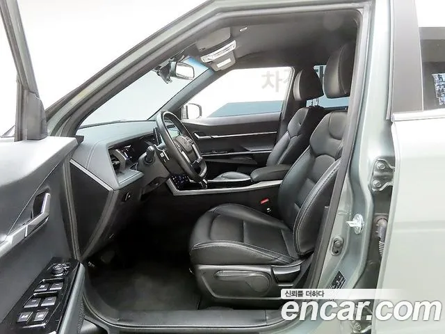 KGM Torres — Фото автомобиля 13