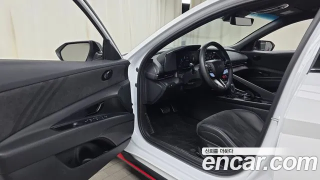 Hyundai AVANTE — Фото автомобиля 10