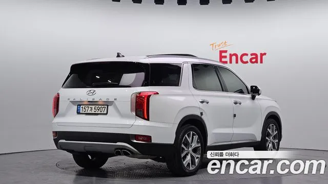 Hyundai Palisade Palisade Дизель 2.2 2WD — Фото автомобиля 2