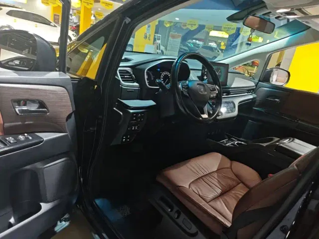 Honda Odyssey — Фото автомобиля 15