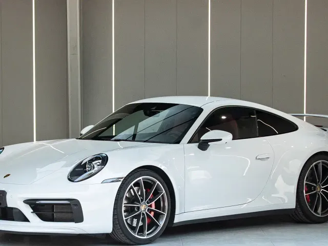 Фотография автомобиля — Porsche 911